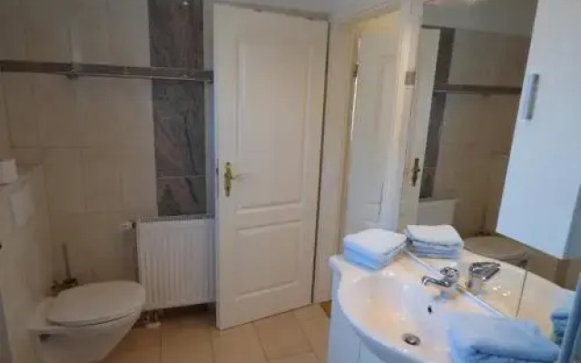 Giebelhaus F