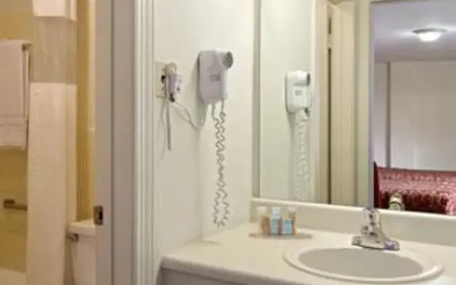 Travelodge - Alexandria