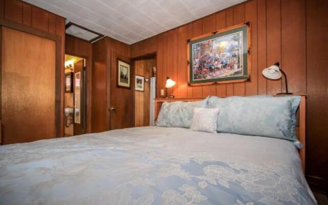 Owl Pine Cabin 1553 by RedAwning