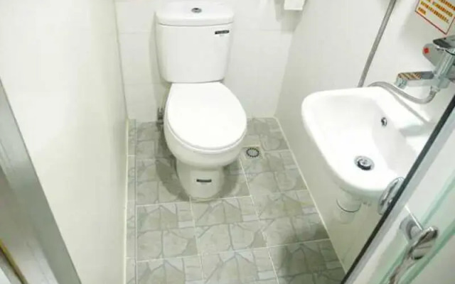 Harbor Plaza Hostel - Yau Ma Tei