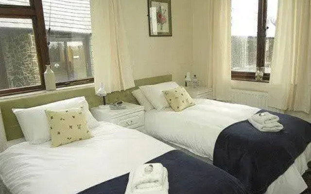 Fairway Lodge