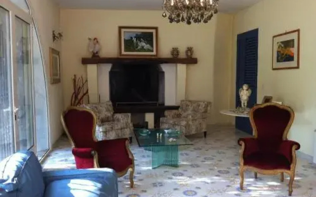 Villa Pina Holiday Home