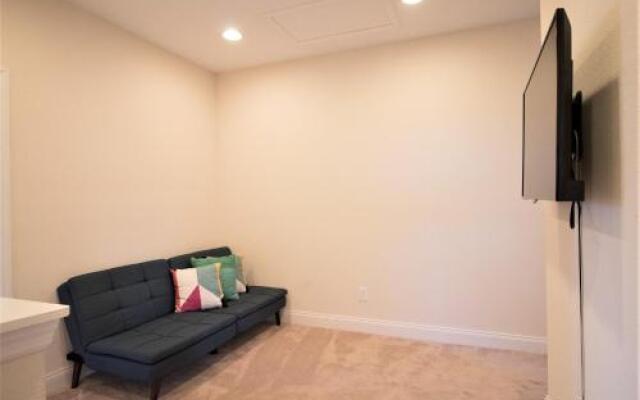 Aco Family - 4 Bd with private pool (1701)