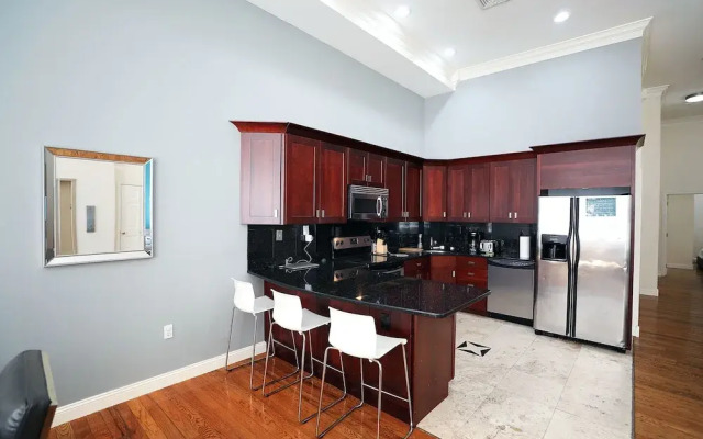 Theatre District Condos by Barsala