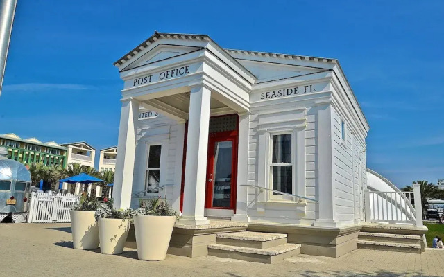 Bungalows of Seagrove - Beach Blue by Coastal Dreamin