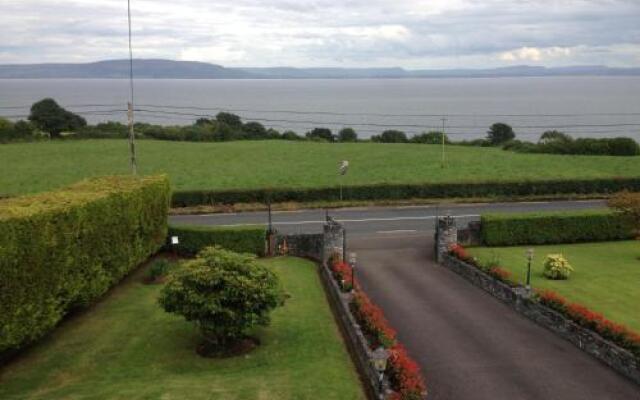 Seawater View Bed and Breakfast