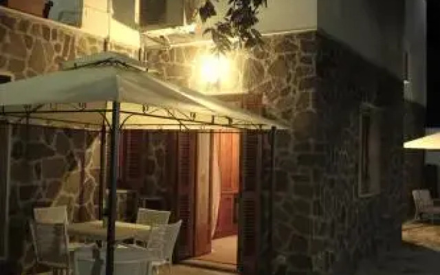 Villa Curri