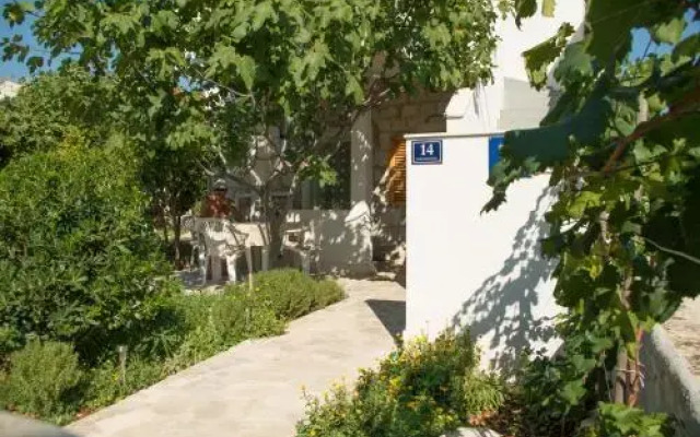 Guest House Dobriša