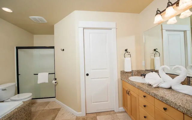 Deer Haven 4 Br cottage by RedAwning