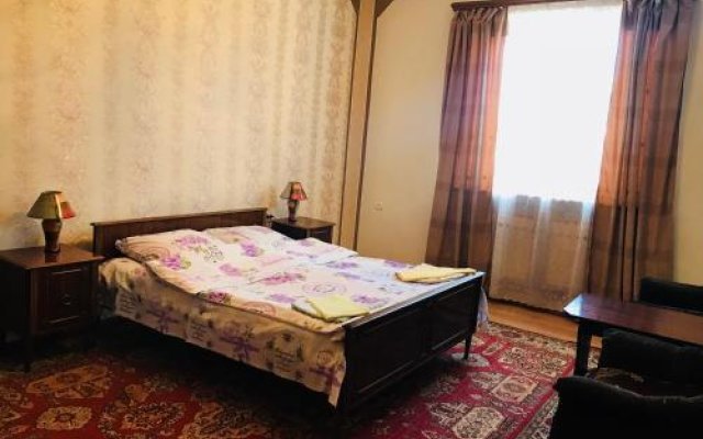 Smbatyan B&B