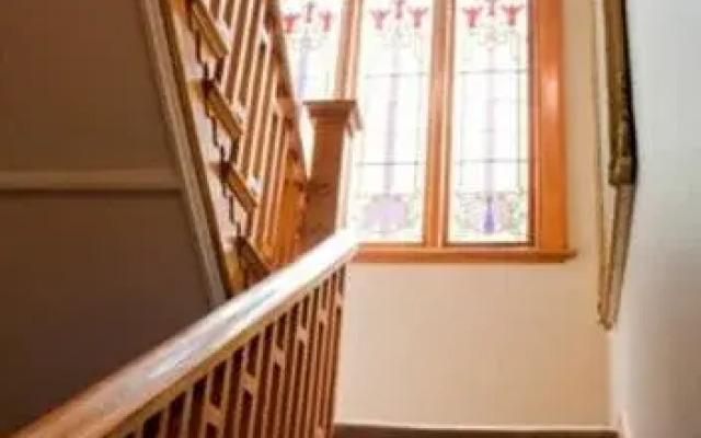 Glendinning House