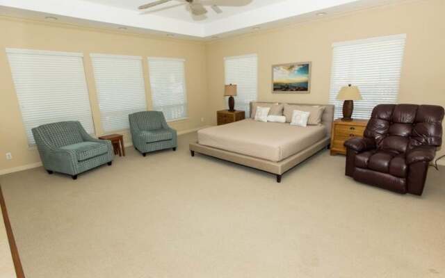 Captain Jax 5 Bedrooms 3 Bathrooms Home