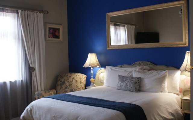 Thyme on Forest Drive