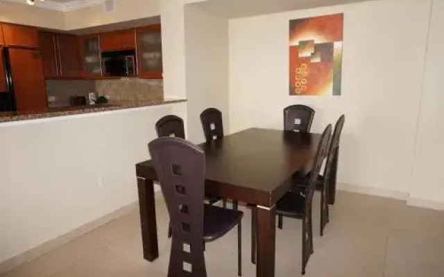 2080 Condominium On The Beach