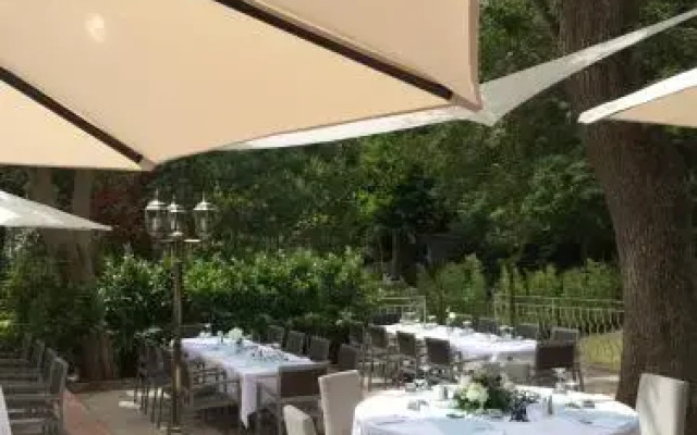Domaine Hotel restaurant du Parc