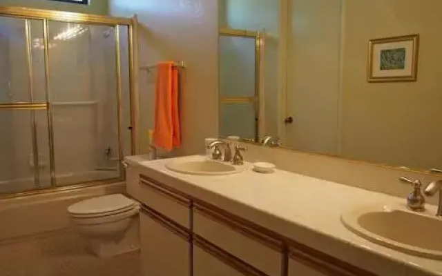 Isleta 897 *30 Day Minimum* 2 Bedroom Condo by RedAwning