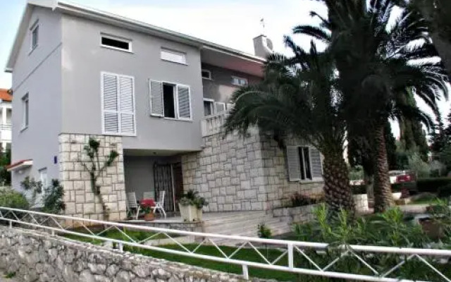 Holiday Home Nena