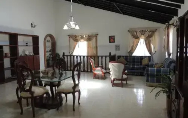 Hotel La Villa Del Virrey