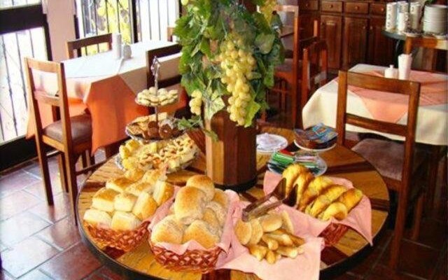 Hotel Pueblo Antiguo