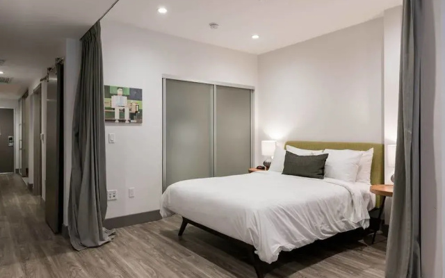 Amazing and Cozy 2 Bdrm Dtla