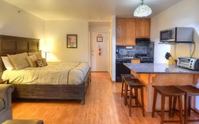 Yosemite West Condos & Properties - 1BR/1BA