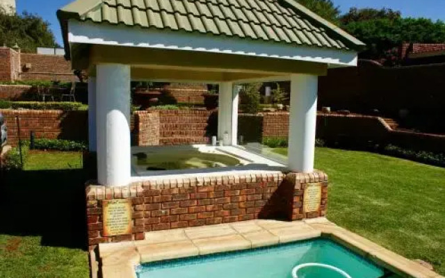 Jolani Guest House
