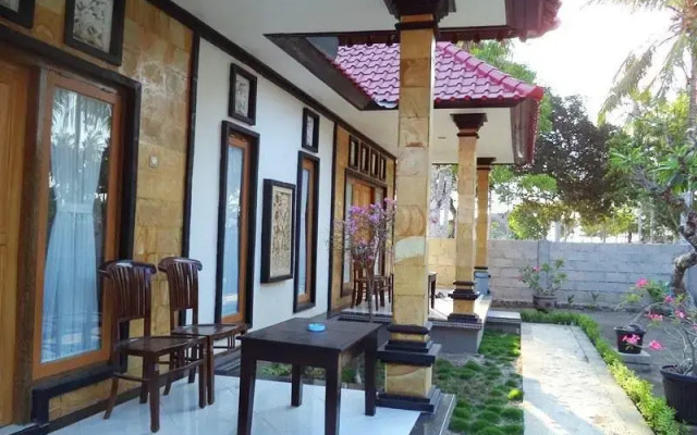 Made's Homestay