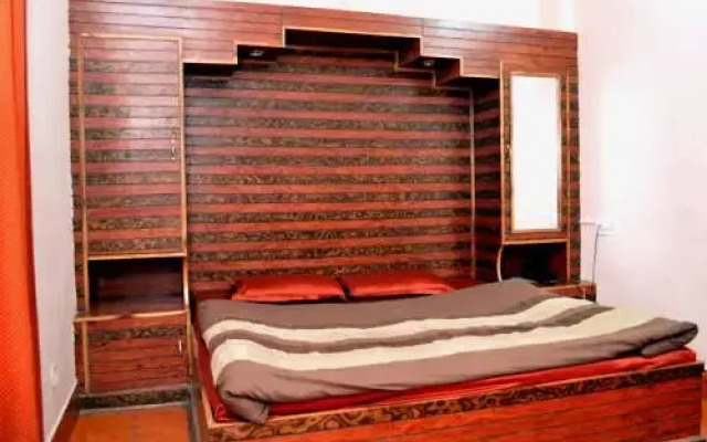 Puri Hotel Kasauli