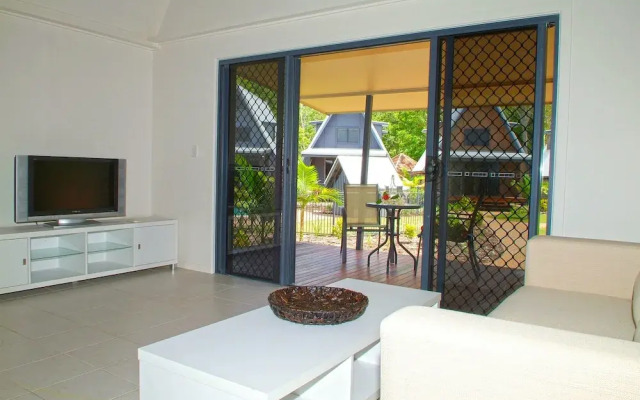 Canopy Chalet 12
