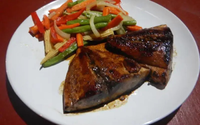 Jonas & Twins Resort