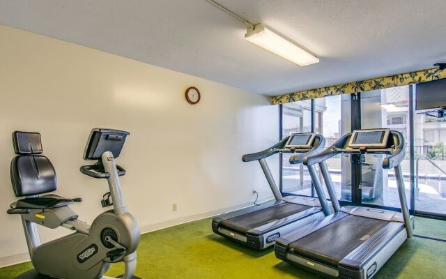 Palms Waikiki 320 Studio Apts