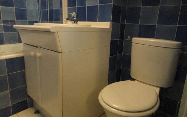 Apartments - Into Paris