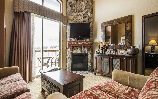 Westgate Penthouse Perfection Residence - 2 Br Condo