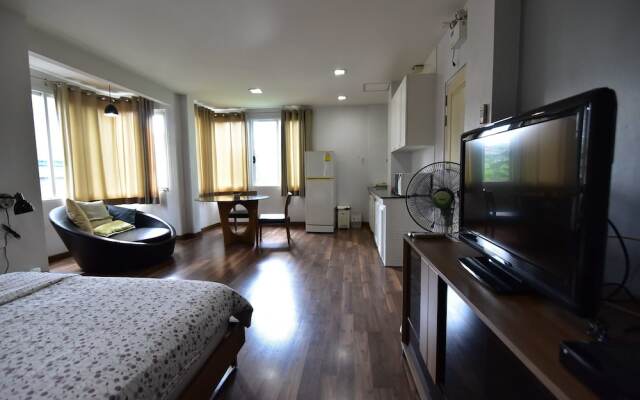 101 Sukhumvit Service Apartment