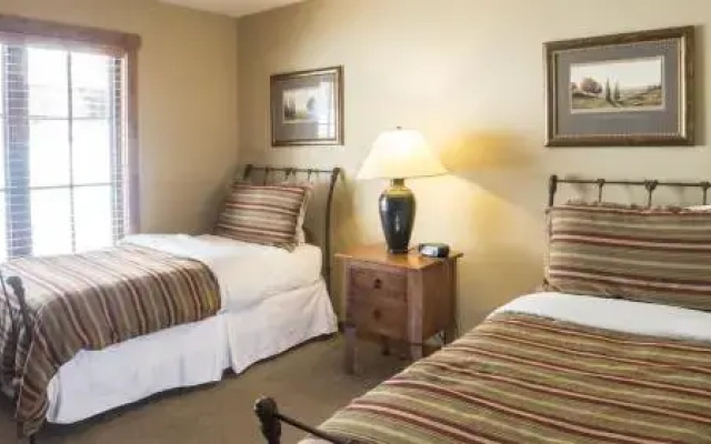 Whispering Pines - SAW51 - 3 Br Chalet