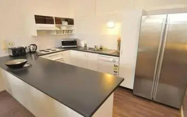 Cleopa Apartment Camperdown