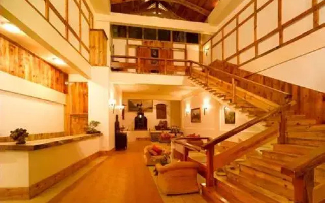 Ri Kynjai Serenity by the Lake Resort