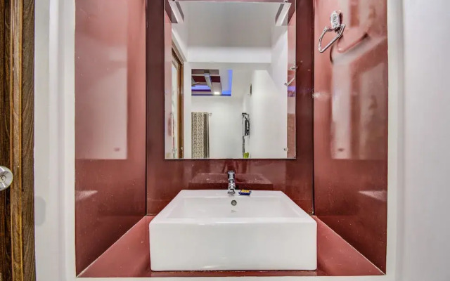 FabHotel Kuwait Residency