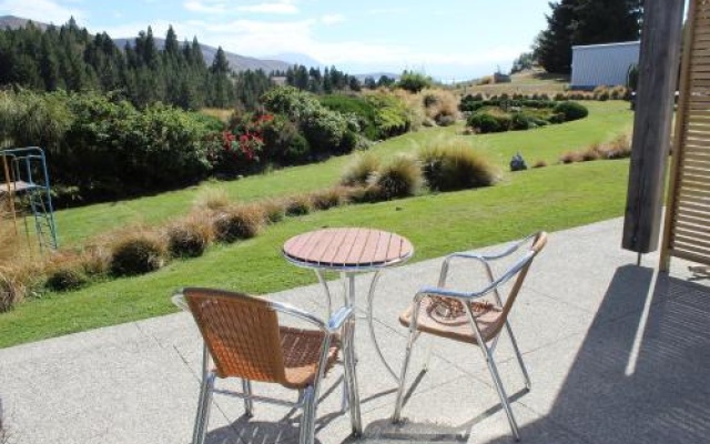 Riverside Apartment – Outside – Lake Tekapo