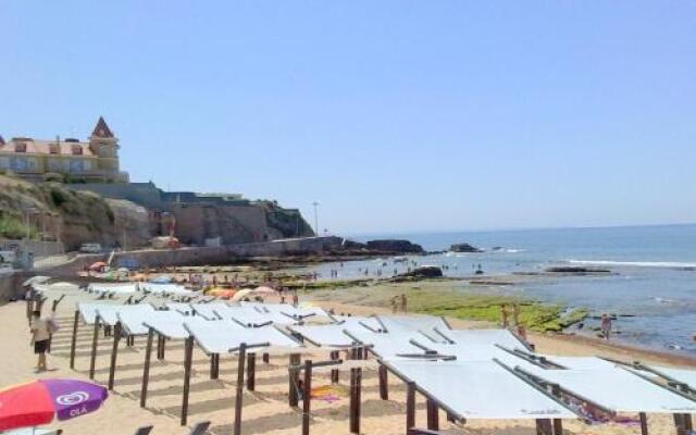 Estoril Beach Apartment