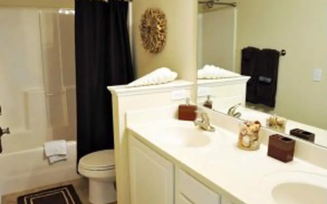 Oceans Edge 101 4 Br condo by RedAwning
