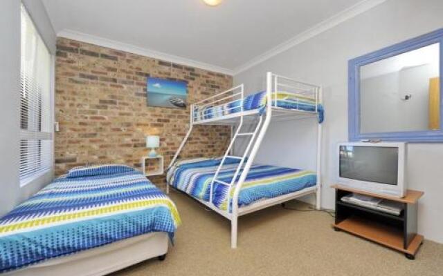 Tristani, Bay Parklands, Unit 73/2 Gowrie Avenue