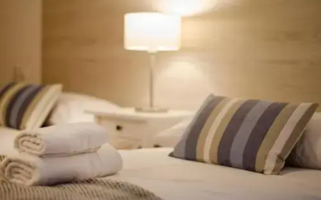 La Lonja Homes - Turismo de interior