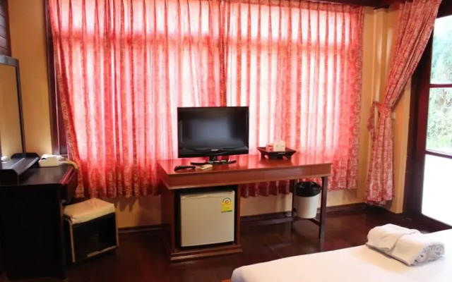 Ko Chang Grand Cabana