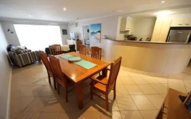 Jubilee Apartment No 5