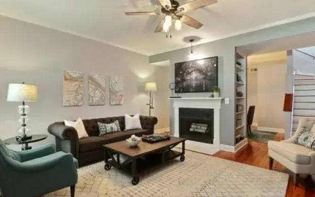 Historic Townhouse on Tattnall
