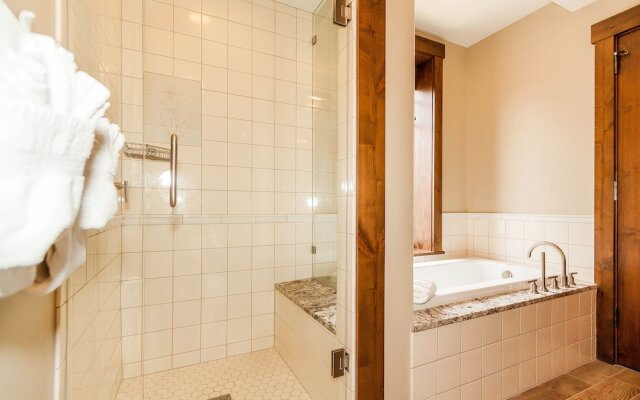 Water House #6204 - 2 Br Condo