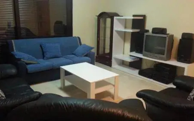 Select Real House