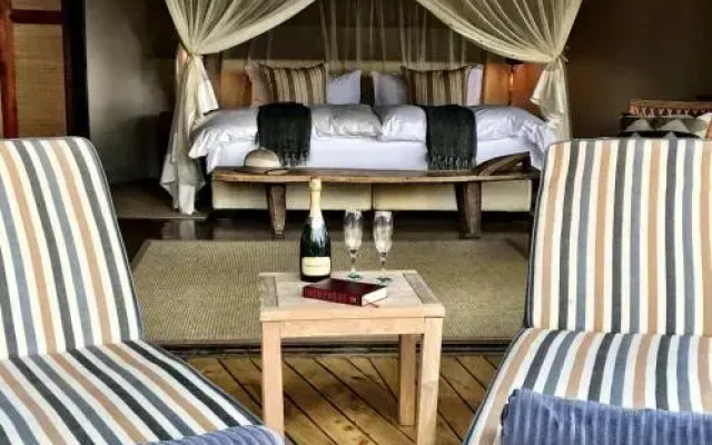 Nambiti Plains Private Game Lodge