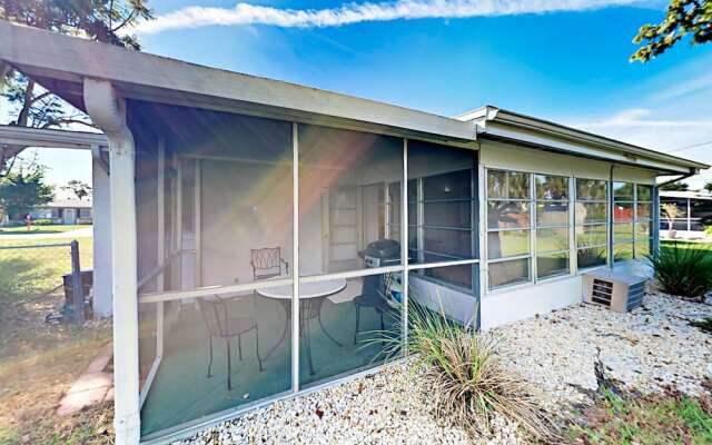 Sunny Beach Bungalow - 2 Br Home